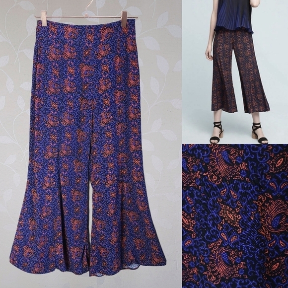 Anthropologie Elevenses Tessie Cropped Pants Boho Whimsy Purple Flowy Flare - Picture 1 of 13